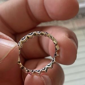Pandora freehand hearts ring